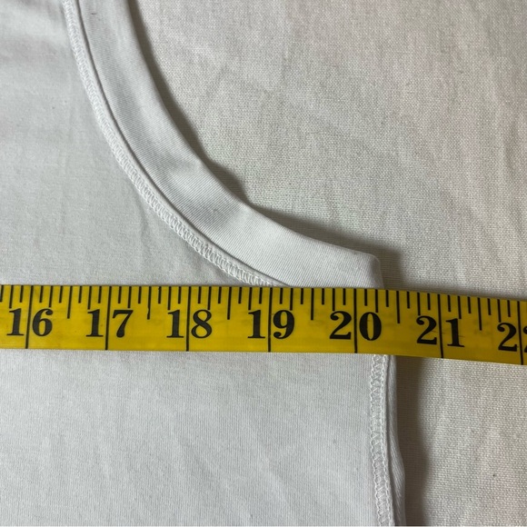 Athleta High Low White Sleeveless Tank Size M - Picture 7 of 8